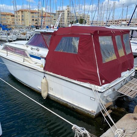 לאוקאט Bateau Hebergement Insolites מראה חיצוני תמונה