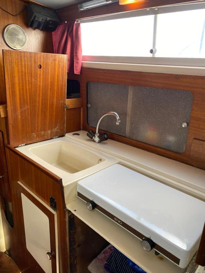 לאוקאט Bateau Hebergement Insolites מראה חיצוני תמונה
