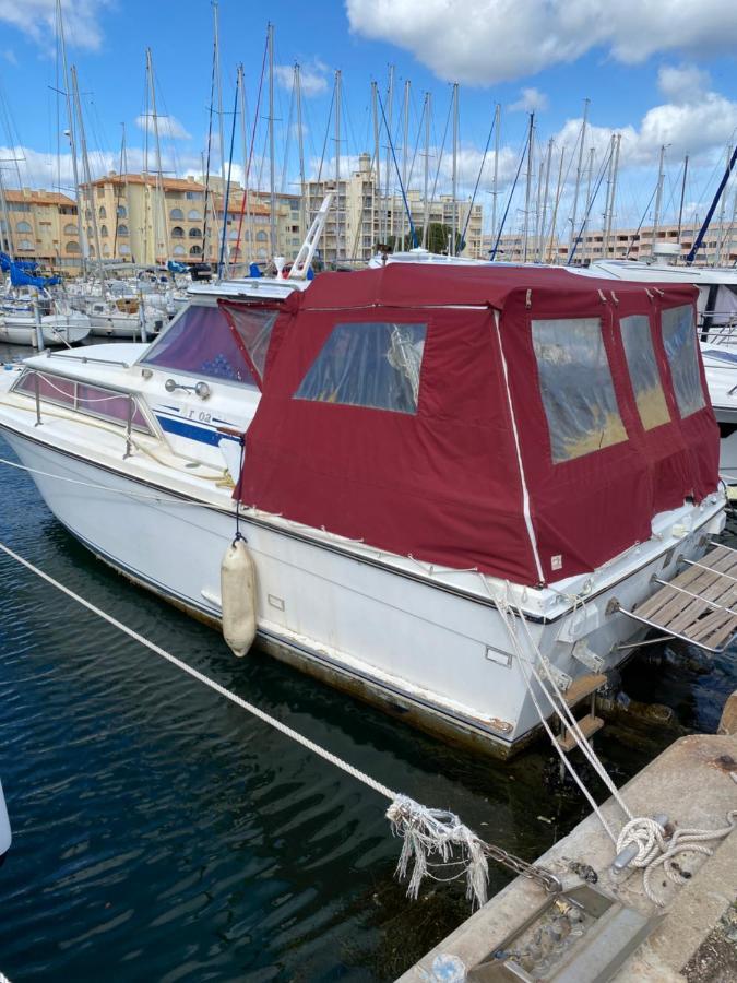 לאוקאט Bateau Hebergement Insolites מראה חיצוני תמונה